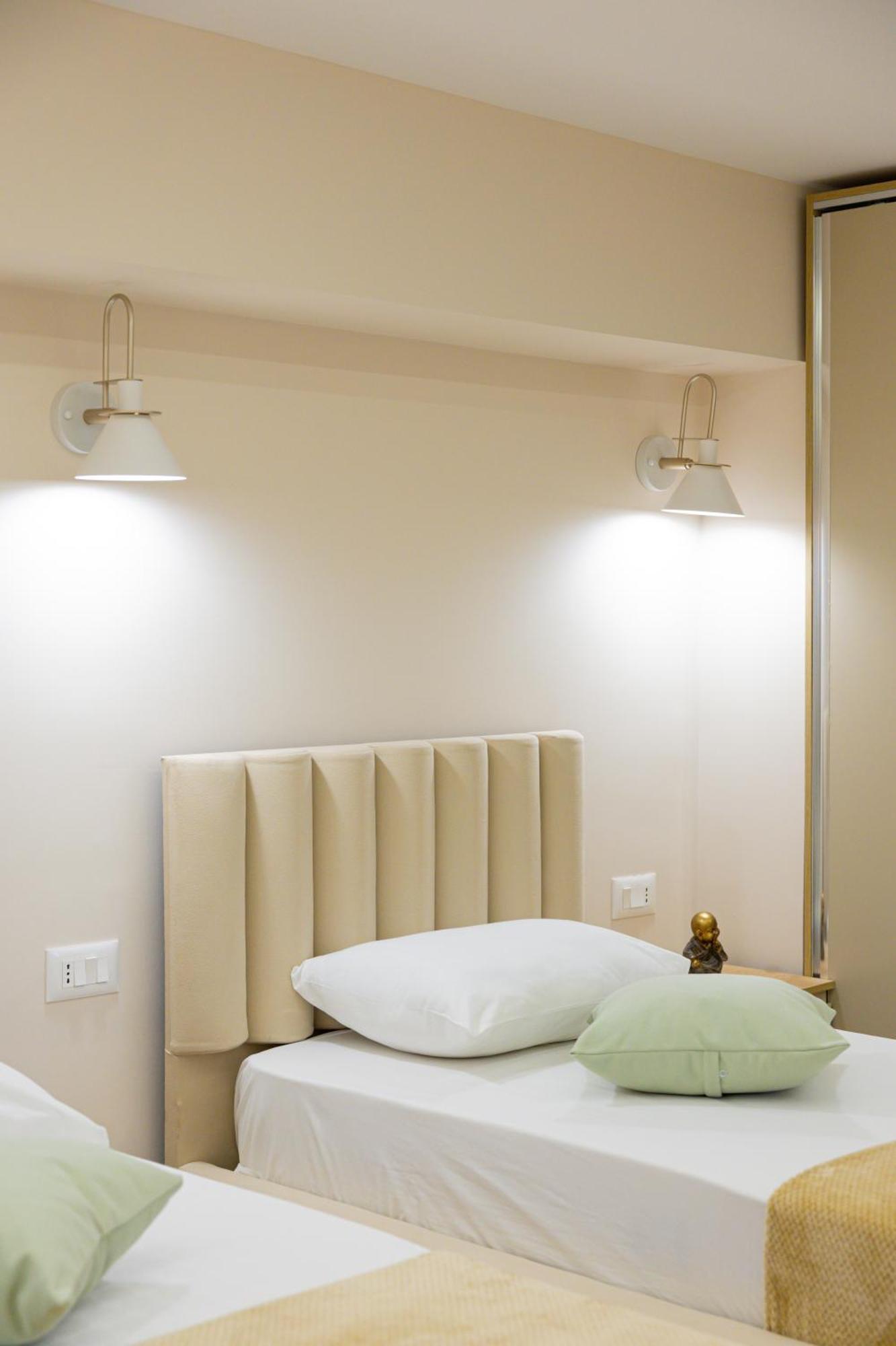 Hotel Arial Lofts à Vlorë Extérieur photo